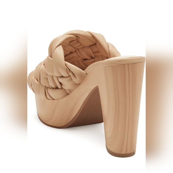 Jessica Simpson Platform Sandals - Picture 8 of 11